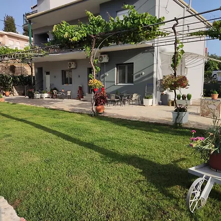 Syvota Apartments Family Room photo